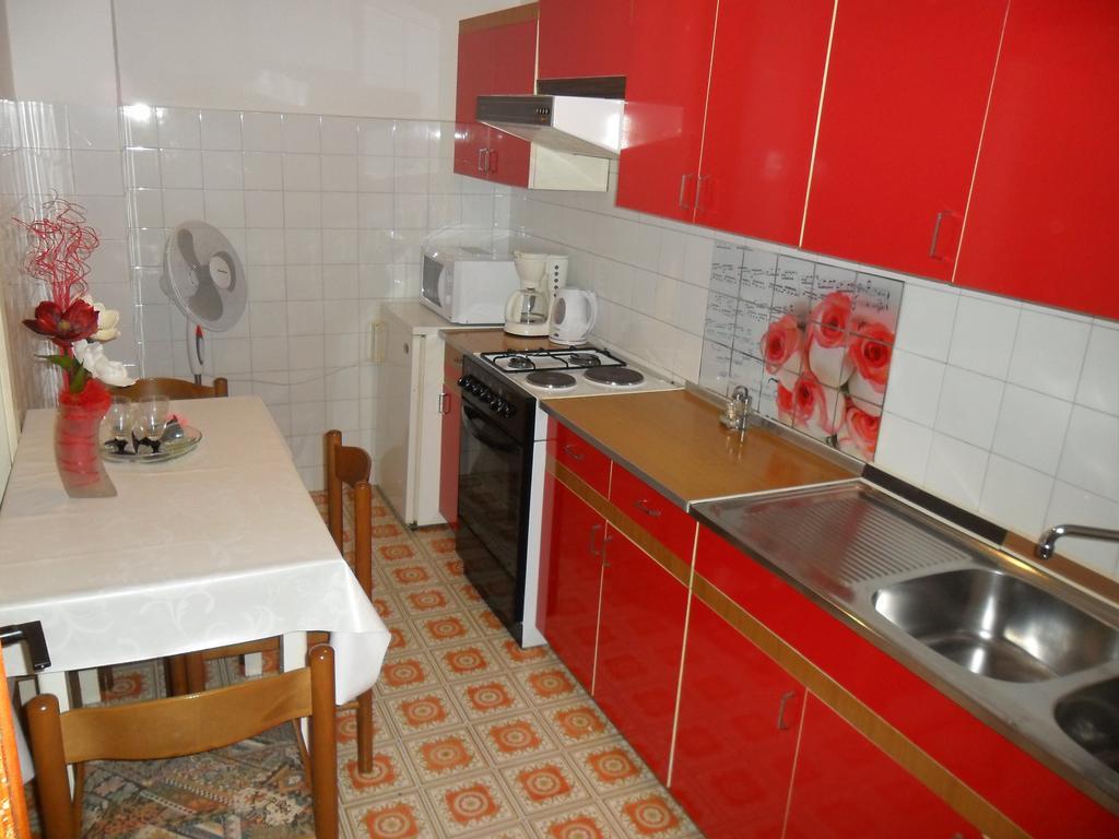 Vile Park Apartments Poreč Buitenkant foto