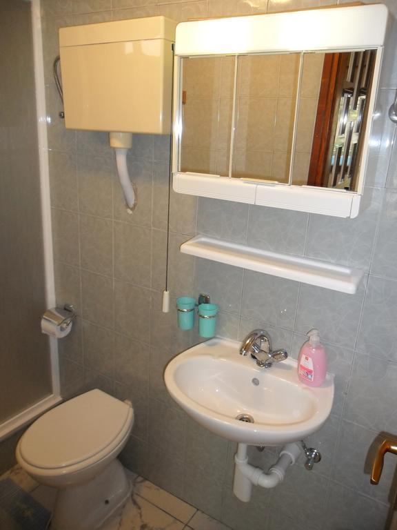Vile Park Apartments Poreč Buitenkant foto
