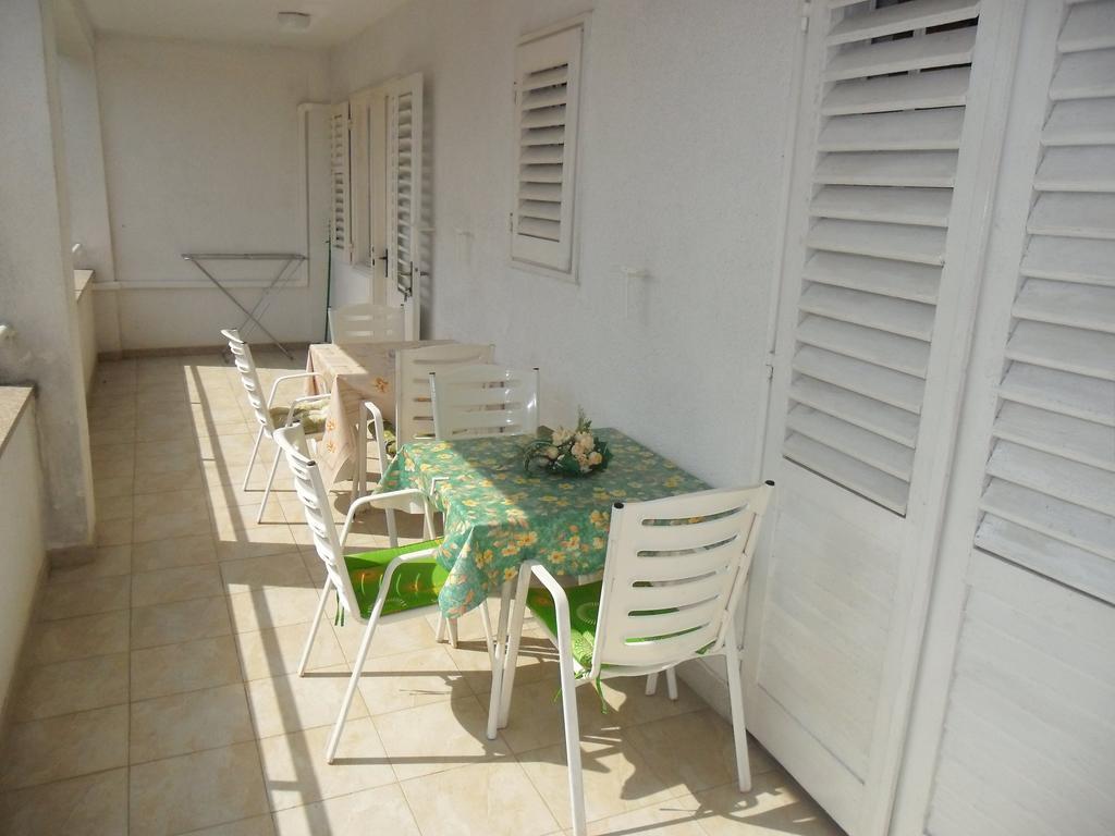 Vile Park Apartments Poreč Buitenkant foto