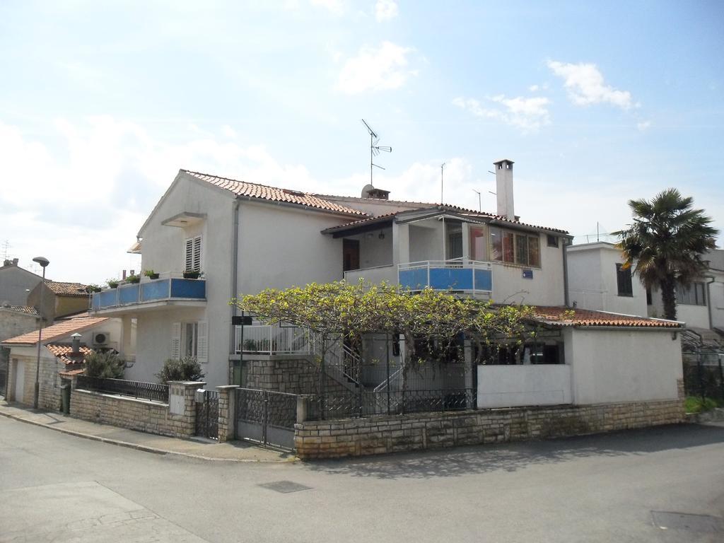 Vile Park Apartments Poreč Buitenkant foto