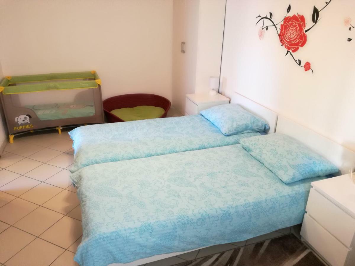 Vile Park Apartments Poreč Buitenkant foto